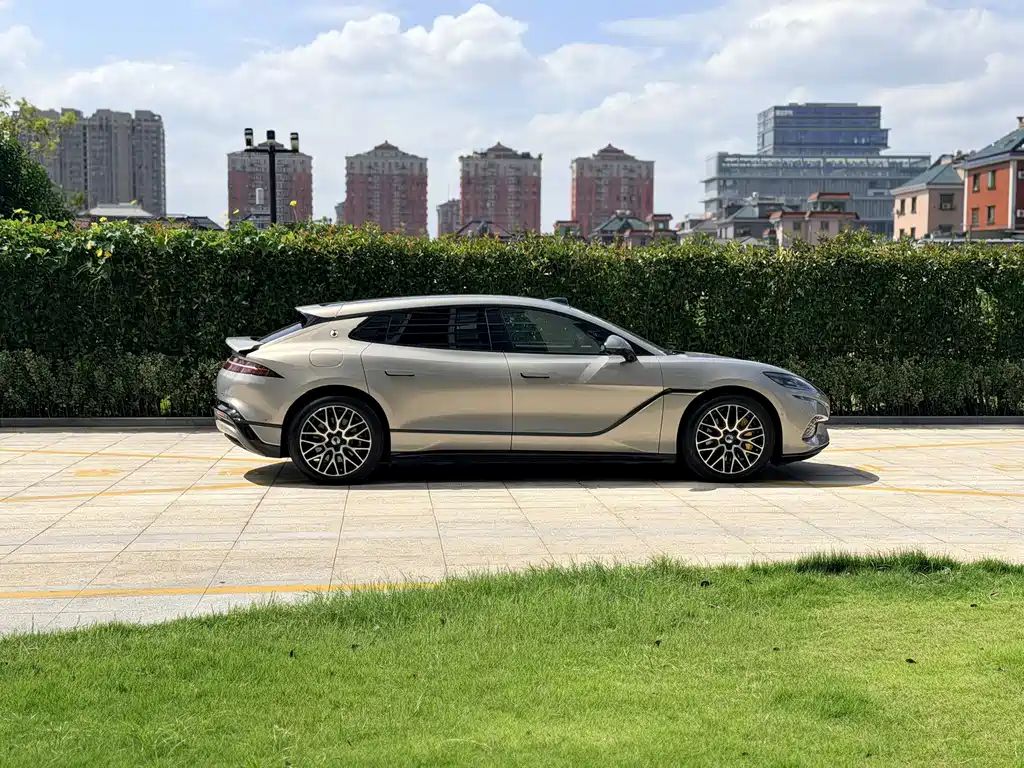 Denza Denza Z9GT — миниатюра 19