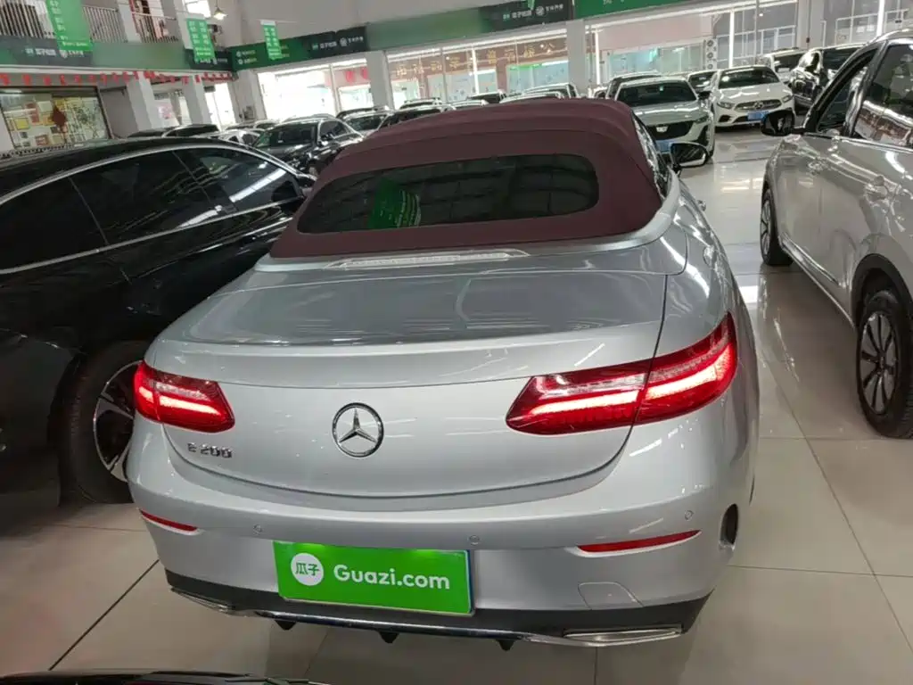 Mercedes-Benz E-Class (Import) — миниатюра 6
