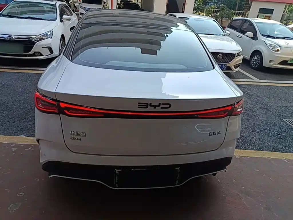 BYD Seal 06 — миниатюра 6