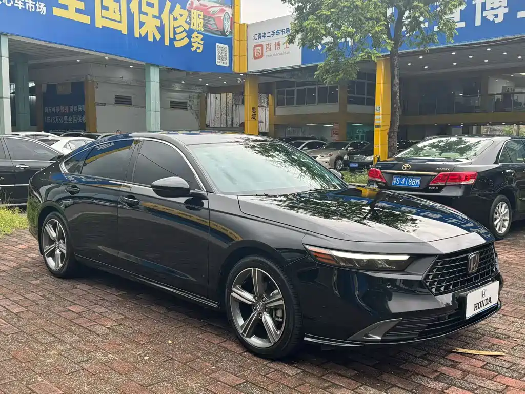 Honda Accord — миниатюра 3