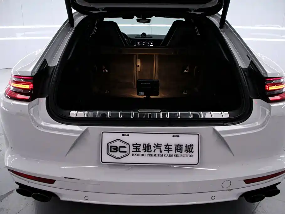 Porsche Panamera — миниатюра 19