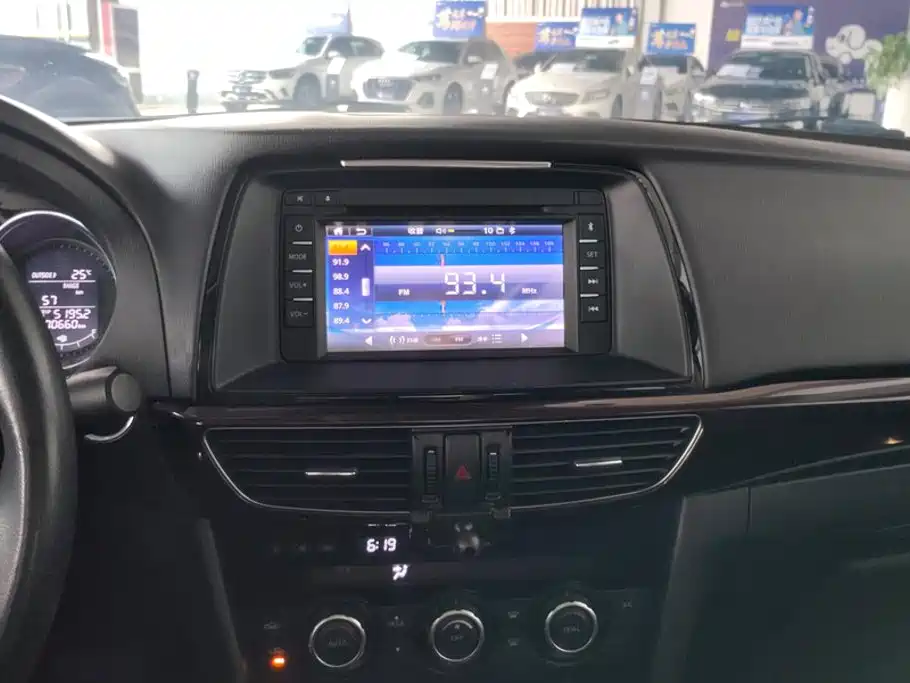 Mazda Atenza — миниатюра 13
