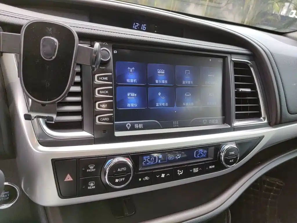 Toyota Highlander — миниатюра 13