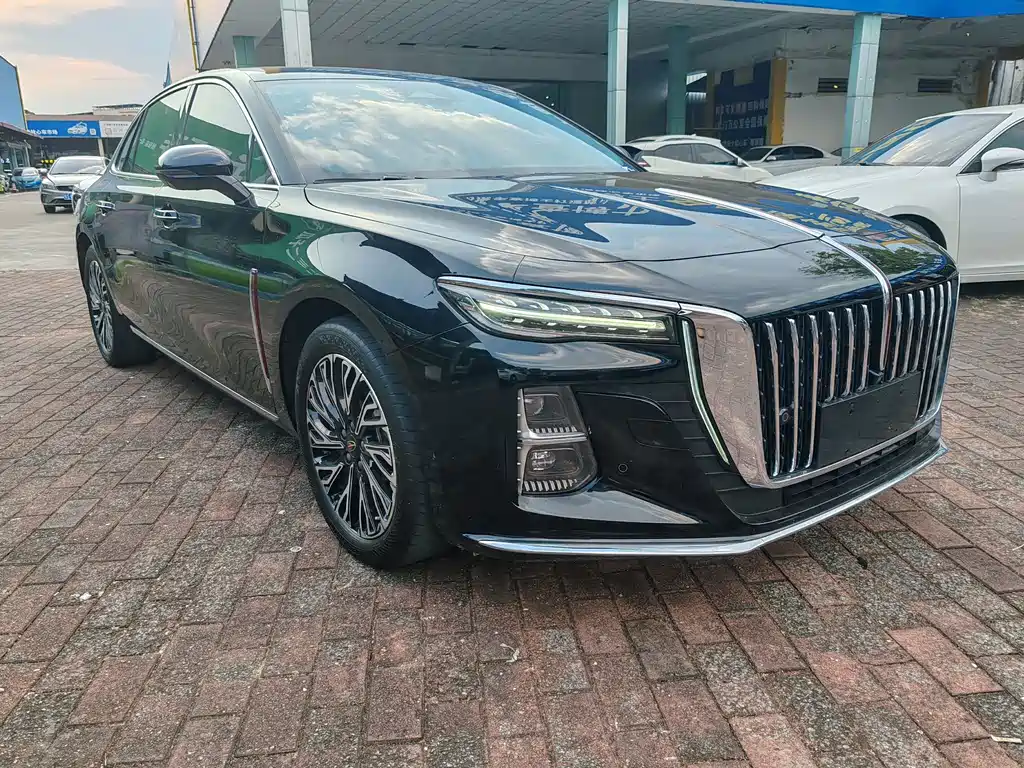 Hongqi Hongqi H5 — миниатюра 3