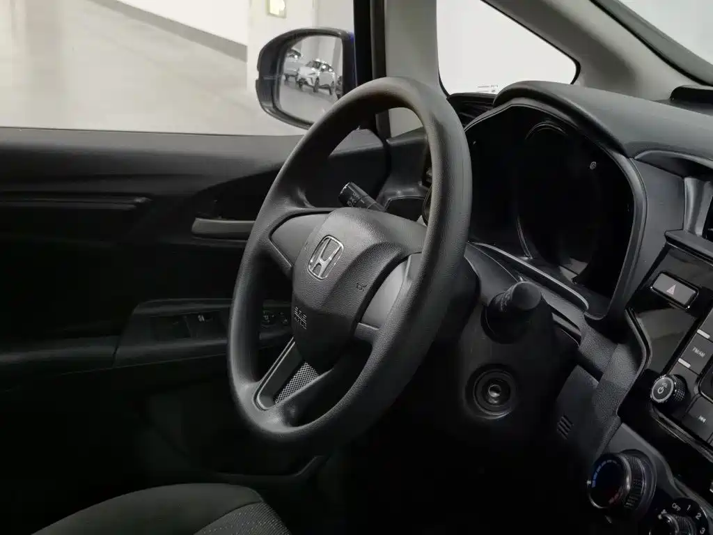 Honda Fit — миниатюра 22