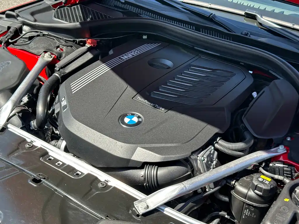 BMW 8 Series — миниатюра 15
