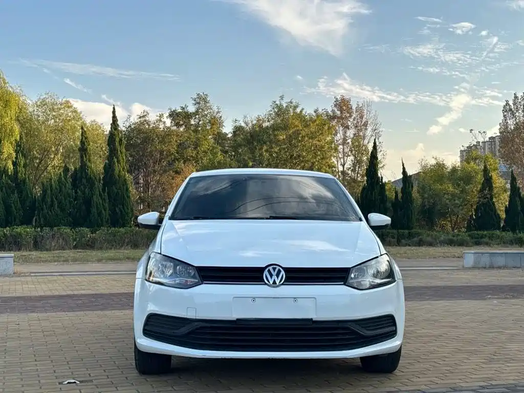 Volkswagen Polo — миниатюра 2