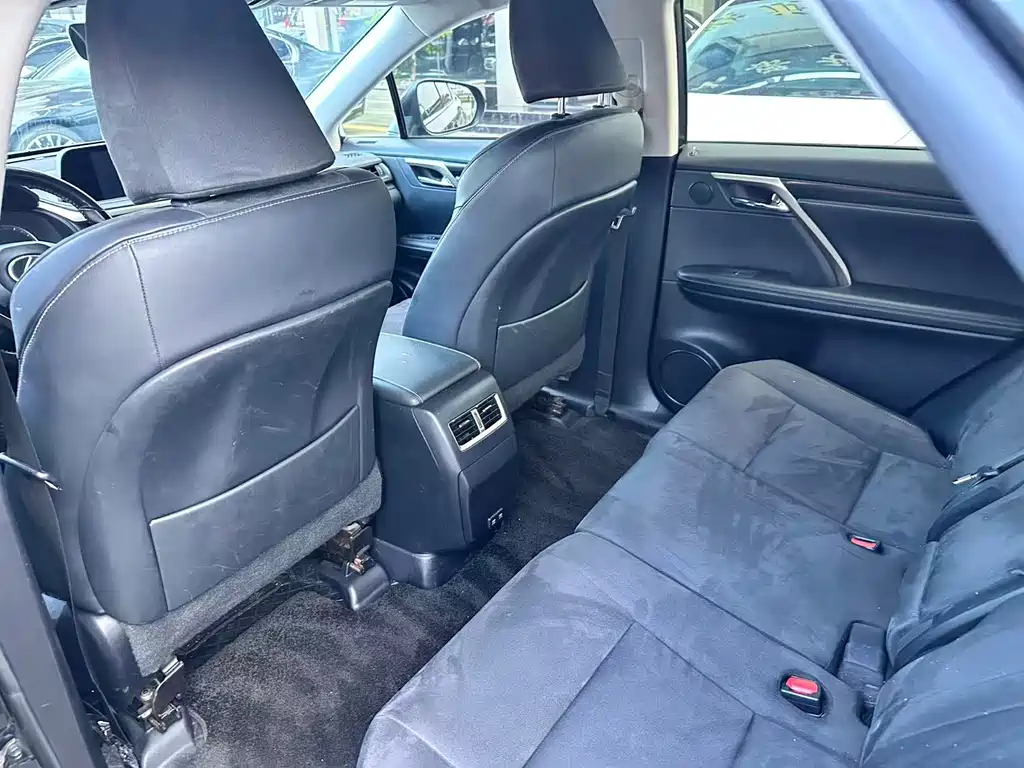 Lexus RX — миниатюра 4