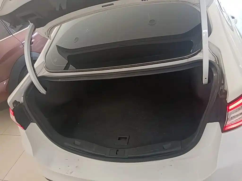 Ford Mondeo — миниатюра 19