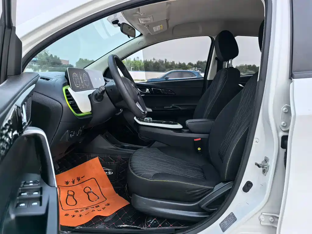 Changan Benben E-Star — миниатюра 4