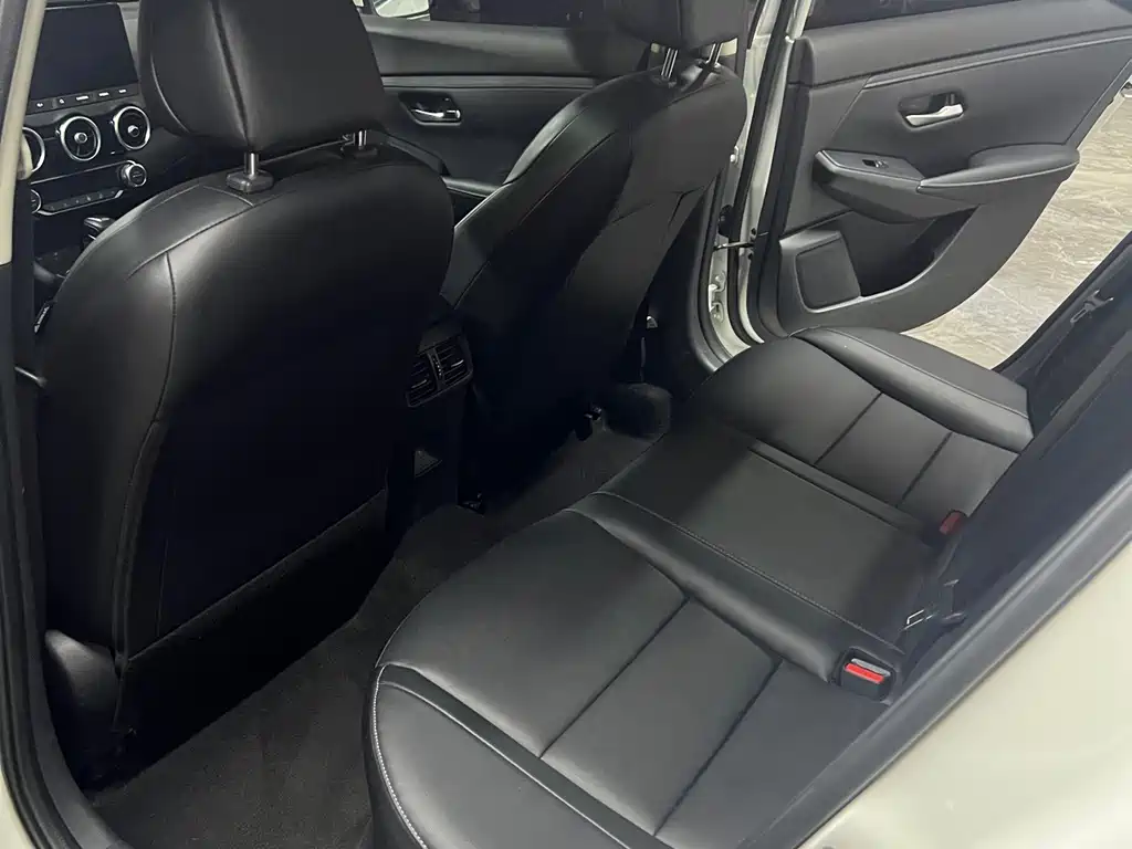 Nissan Sylphy — миниатюра 3