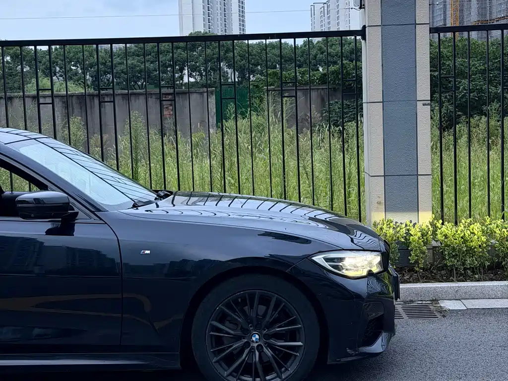 BMW 3 Series — миниатюра 8