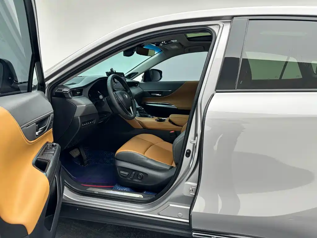 Toyota Venza — миниатюра 15