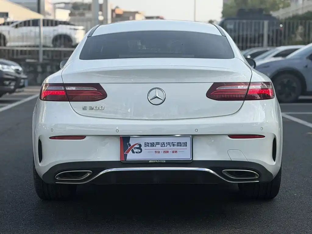 Mercedes-Benz E-Class (Import) — миниатюра 9