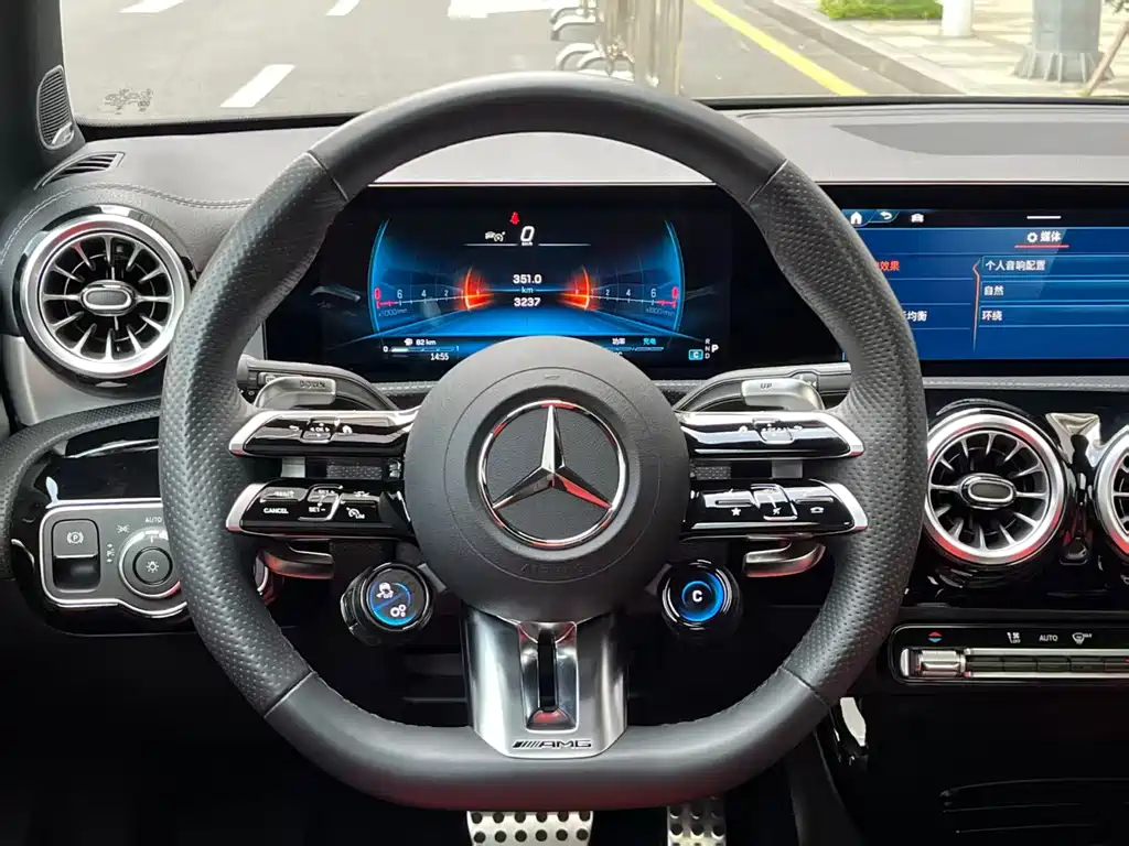 Mercedes-Benz A-Class AMG (Import) — миниатюра 15