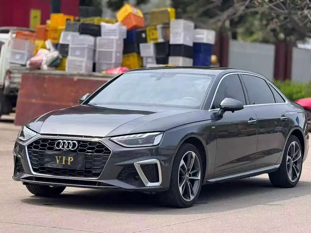 Audi A4L 2021