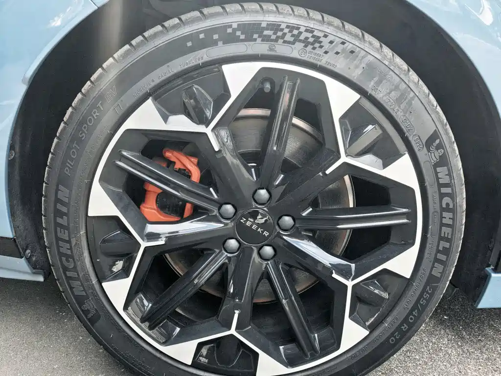 Zeekr Крайний Криптон 007 GT — миниатюра 9