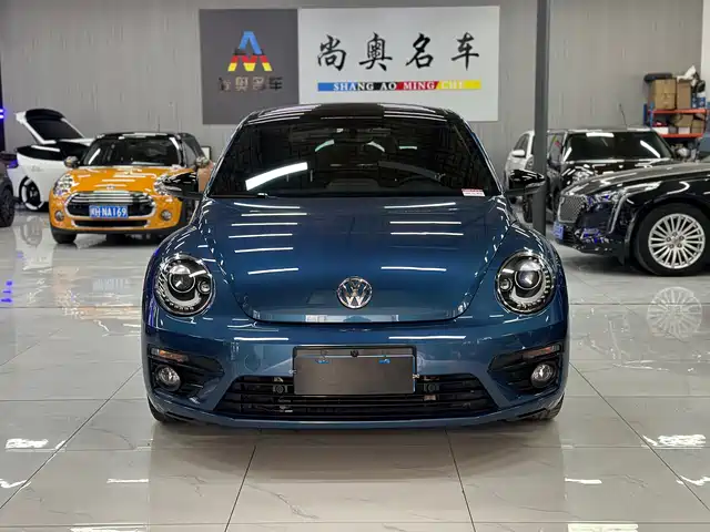 VOLKSWAGEN BEETLE 2017