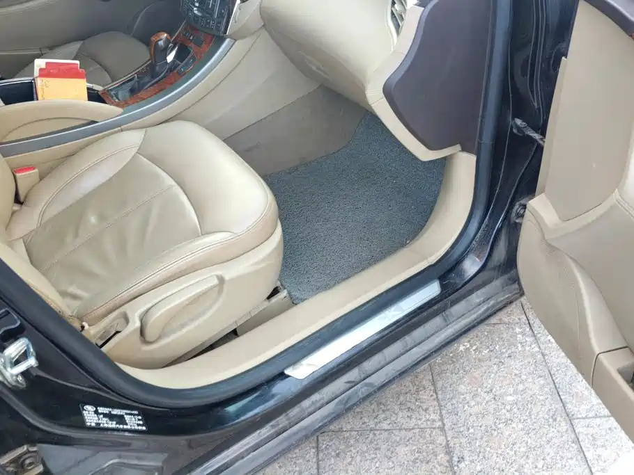 Buick LaCrosse — миниатюра 8