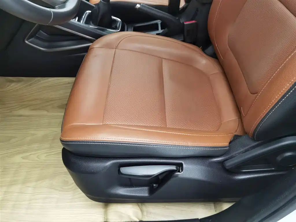 CHANGAN CHANGAN AUCHAN CX70