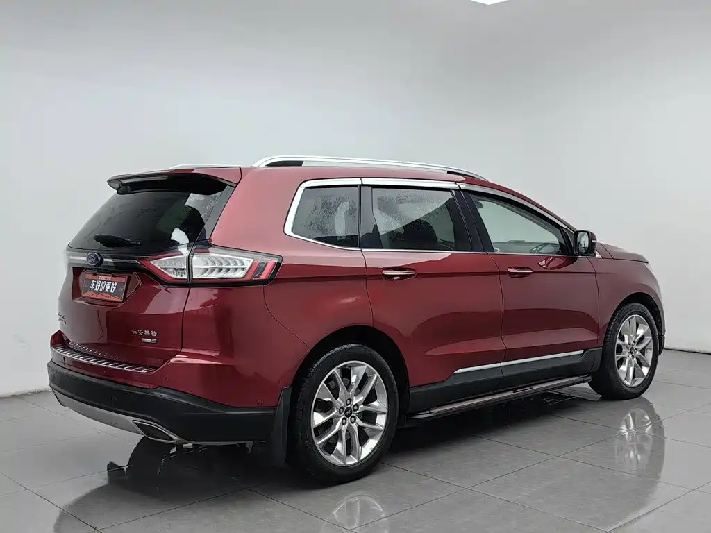 Ford Edge — миниатюра 2