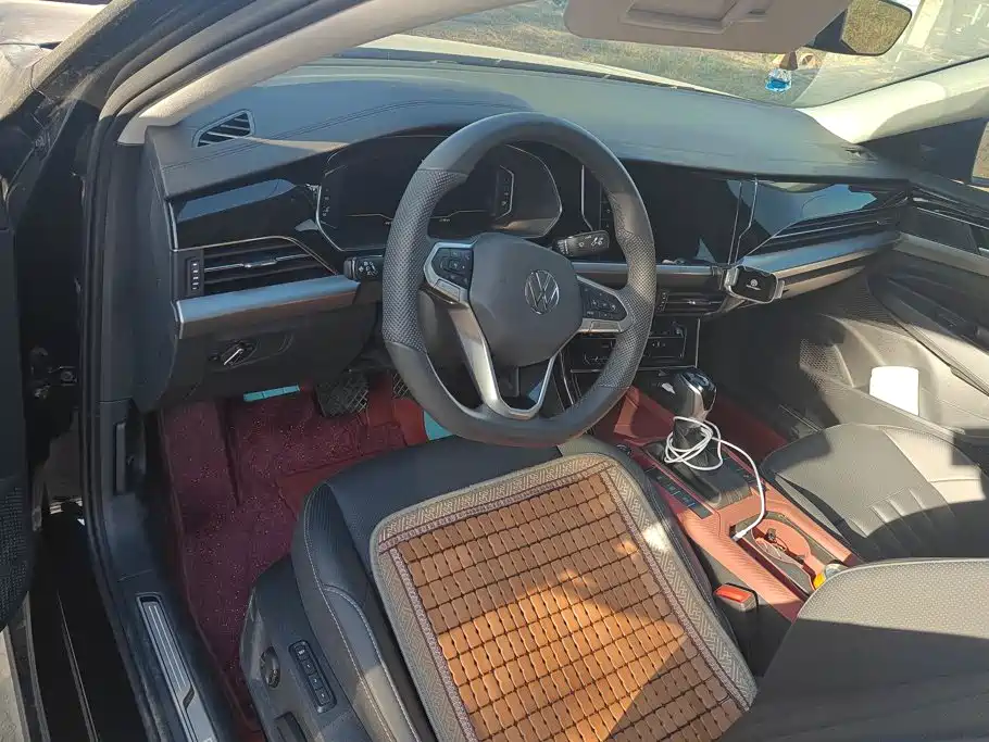 Volkswagen Passat — миниатюра 12