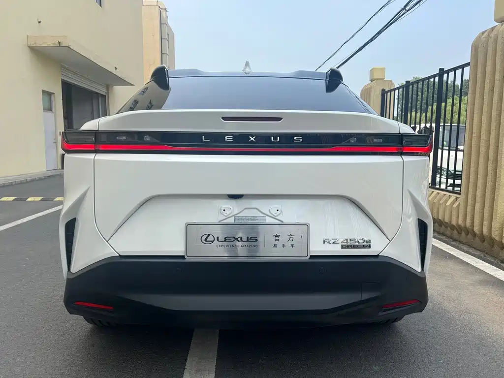Lexus RZ — миниатюра 4