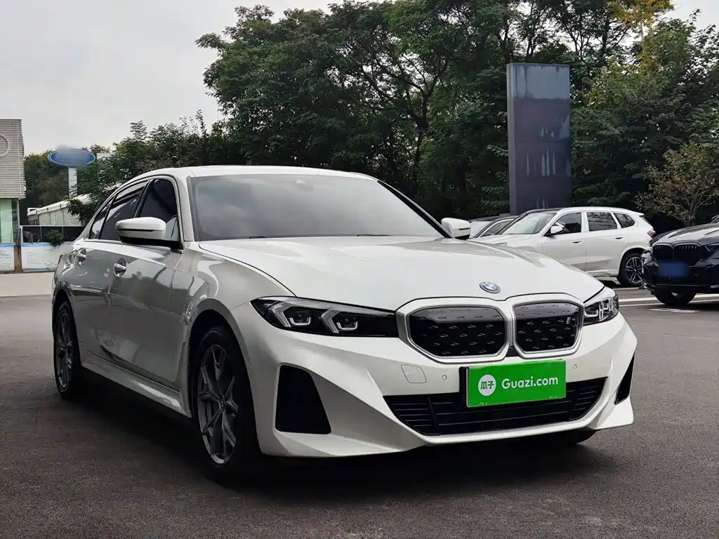 BMW i3 — миниатюра 4