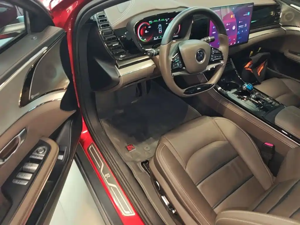 BYD Han — миниатюра 16