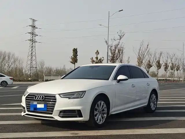 AUDI A4L 2022