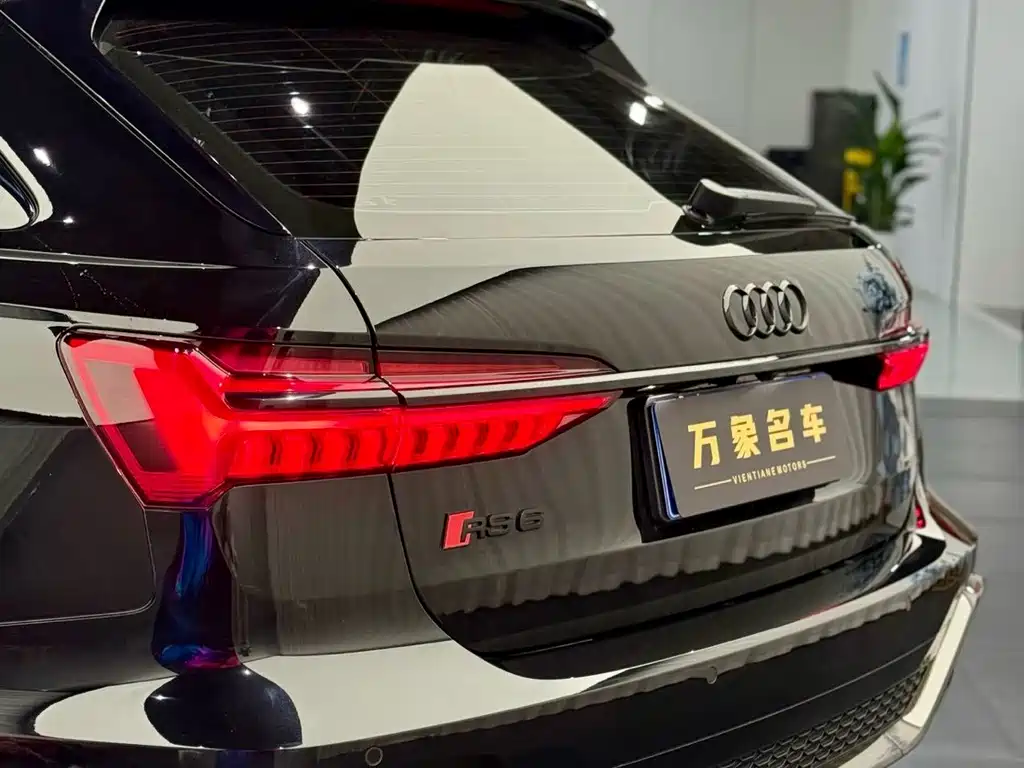 Audi RS 6 — миниатюра 12