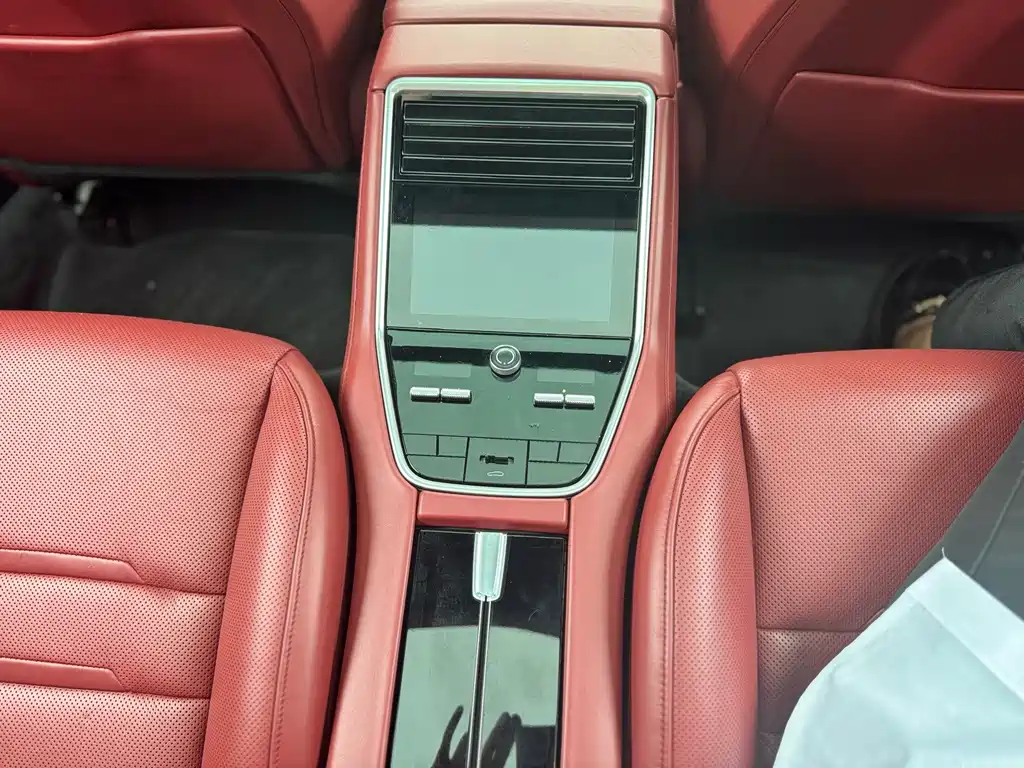 Porsche Panamera — миниатюра 11