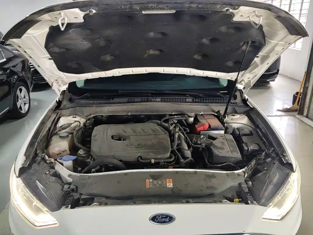 Ford Mondeo — миниатюра 20