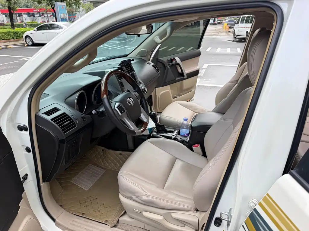 Toyota Prado (Import) — миниатюра 9