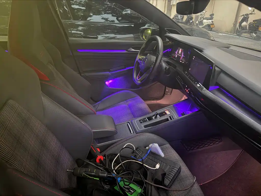 Volkswagen Golf GTI — миниатюра 3