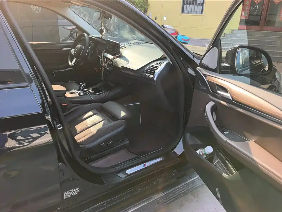 BMW X3 2023 xDrive30i Lead M