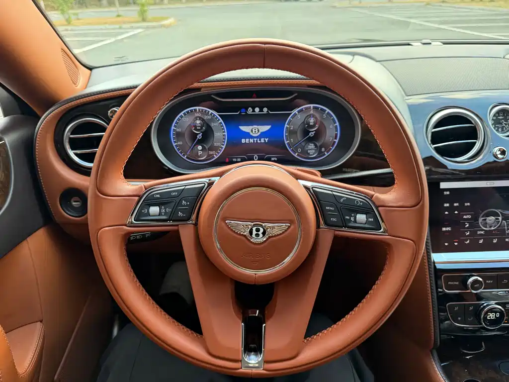 Bentley Flying Spur — миниатюра 33