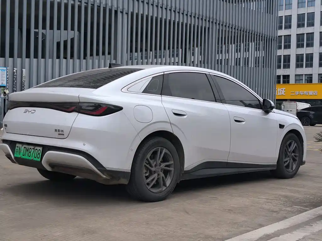 BYD SEAL 06 NEW ENERGY