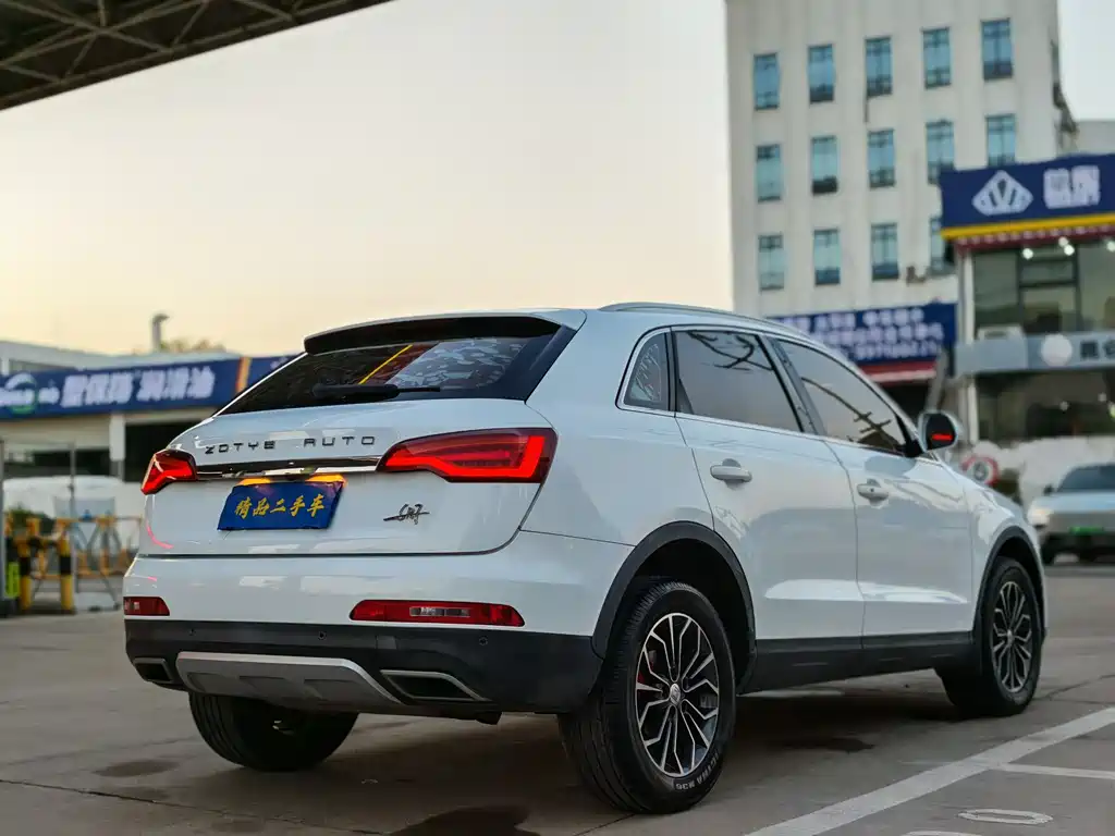 ZOTYE SR7