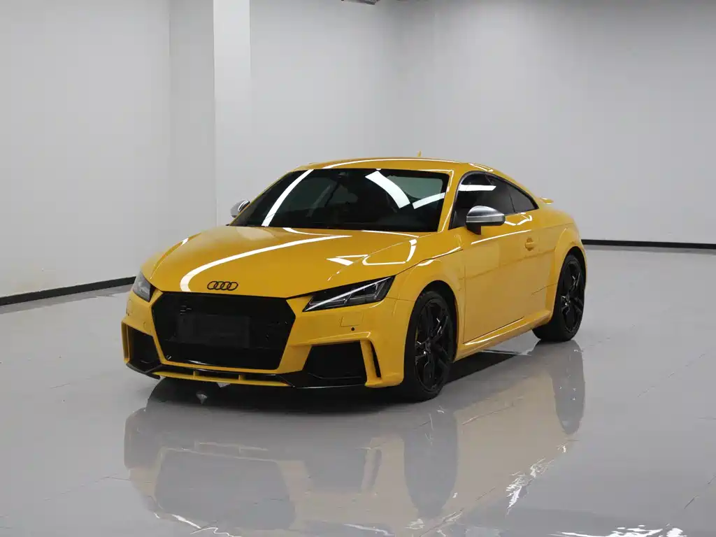 Audi TT 2015