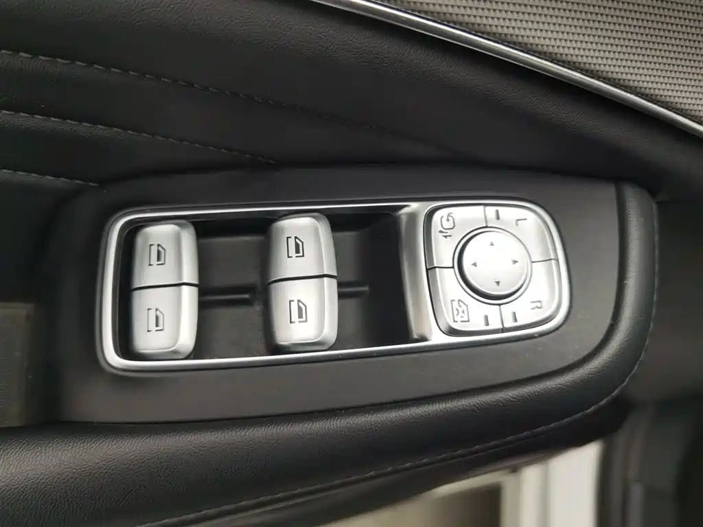 Roewe RX5 Max 2019 300TGI AT Luxury