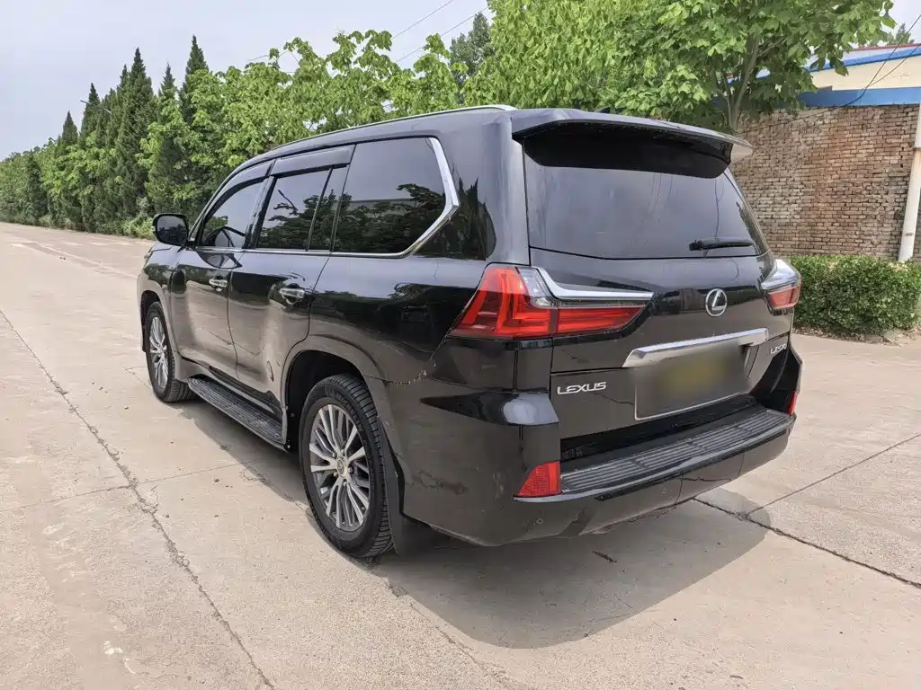 Lexus LX 2019 570 Luxury