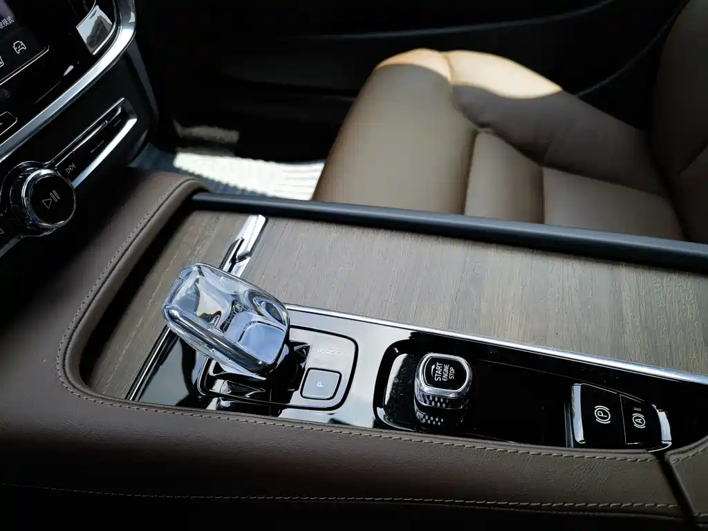 Volvo V90 — миниатюра 12
