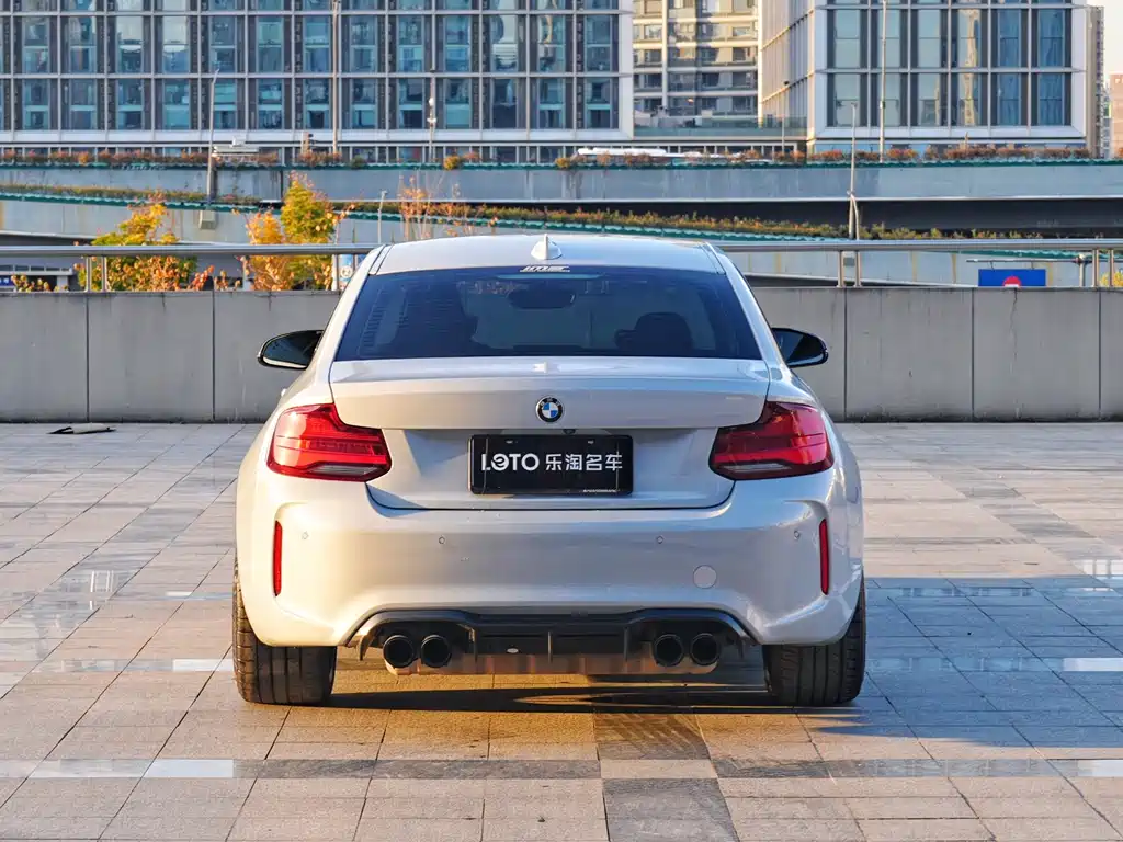 BMW M2