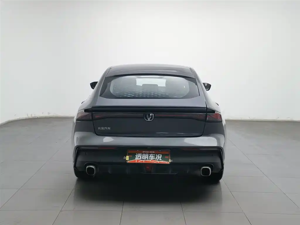 Changan UNI-V 2022 1.5T Luxury