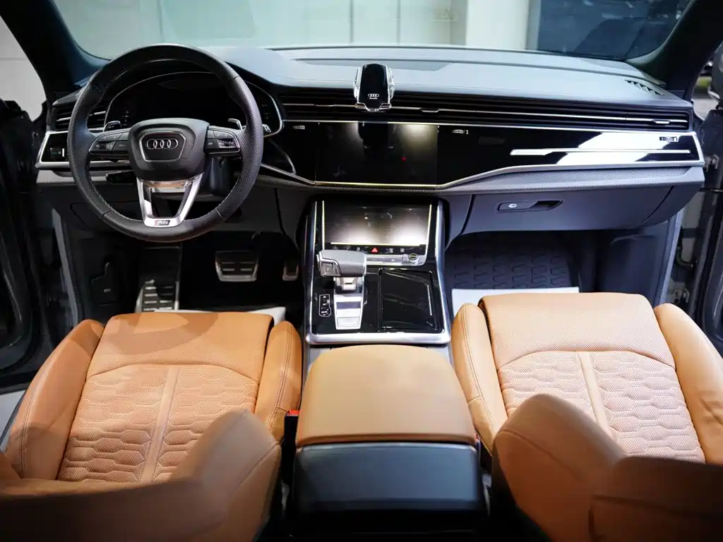 Audi RS Q8 — миниатюра 35