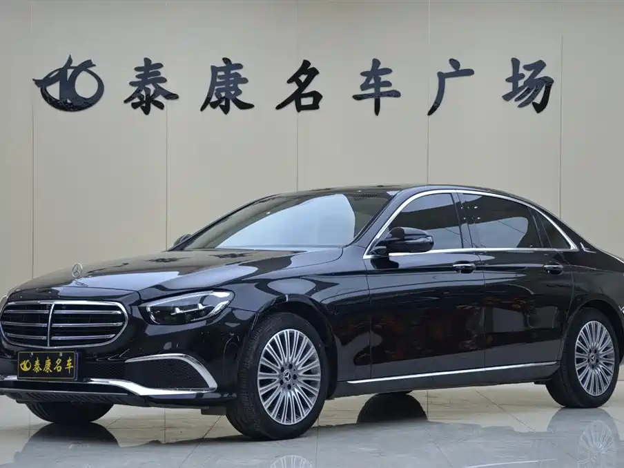 Mercedes-Benz E-Class 2023