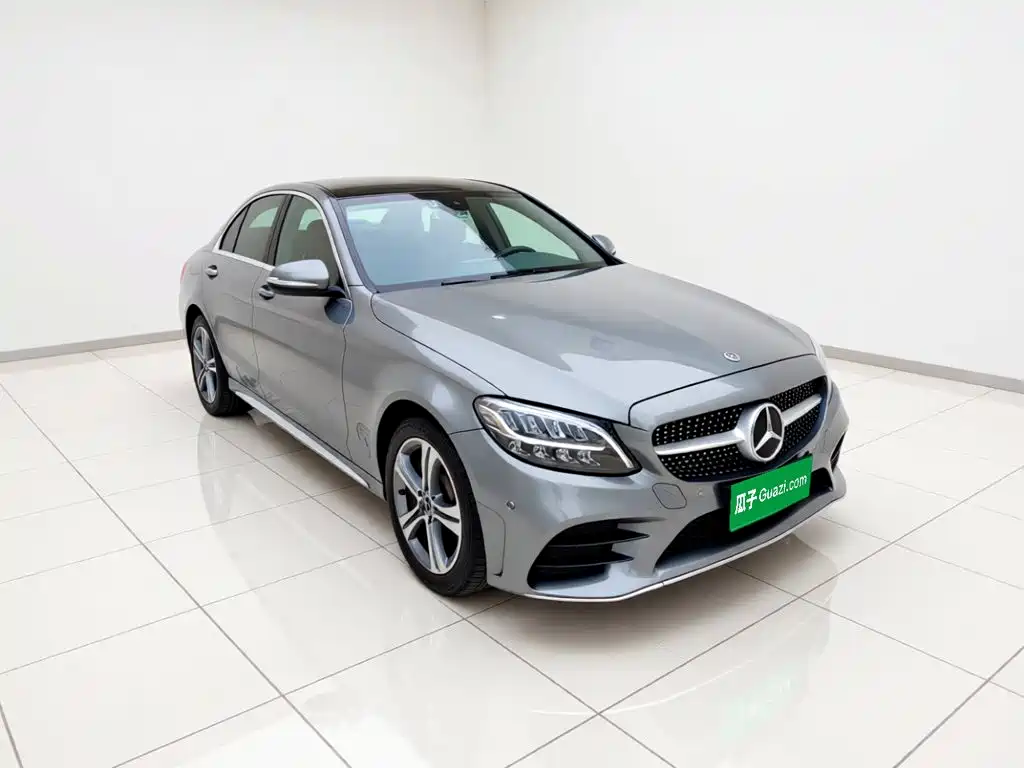 Mercedes-Benz C-Class — миниатюра 3