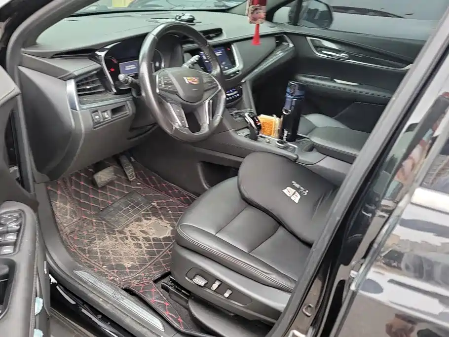 Cadillac XT5 — миниатюра 9
