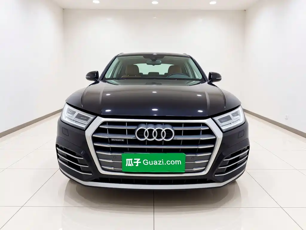 Audi Q5L — миниатюра 2